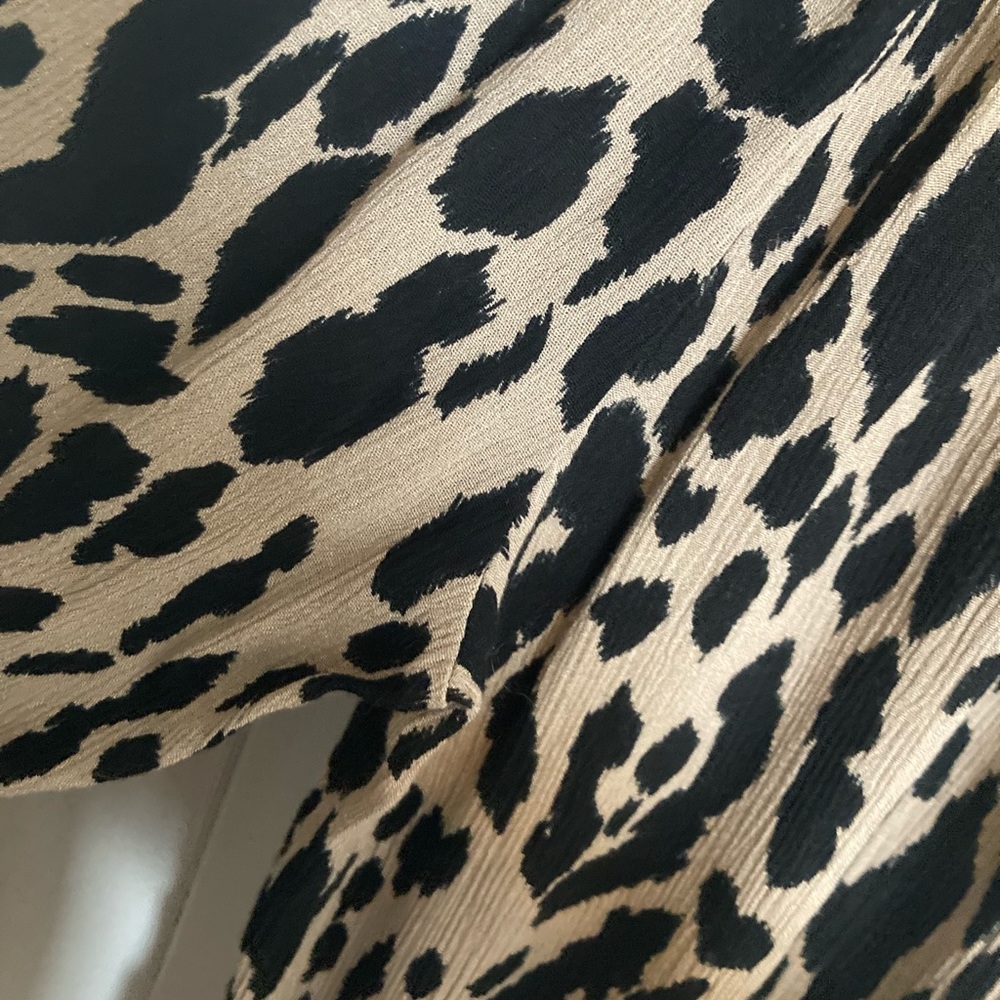Leopard print dress pants - Picture 8 of 10